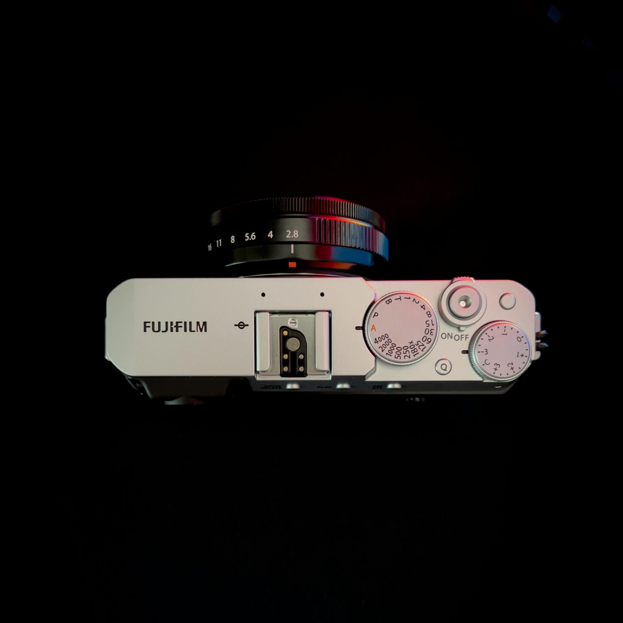 fotocamera analogica usata